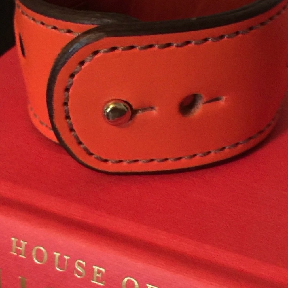Orange Leather Cuff Horse bit 1-1/2" - Picture 4 of 5